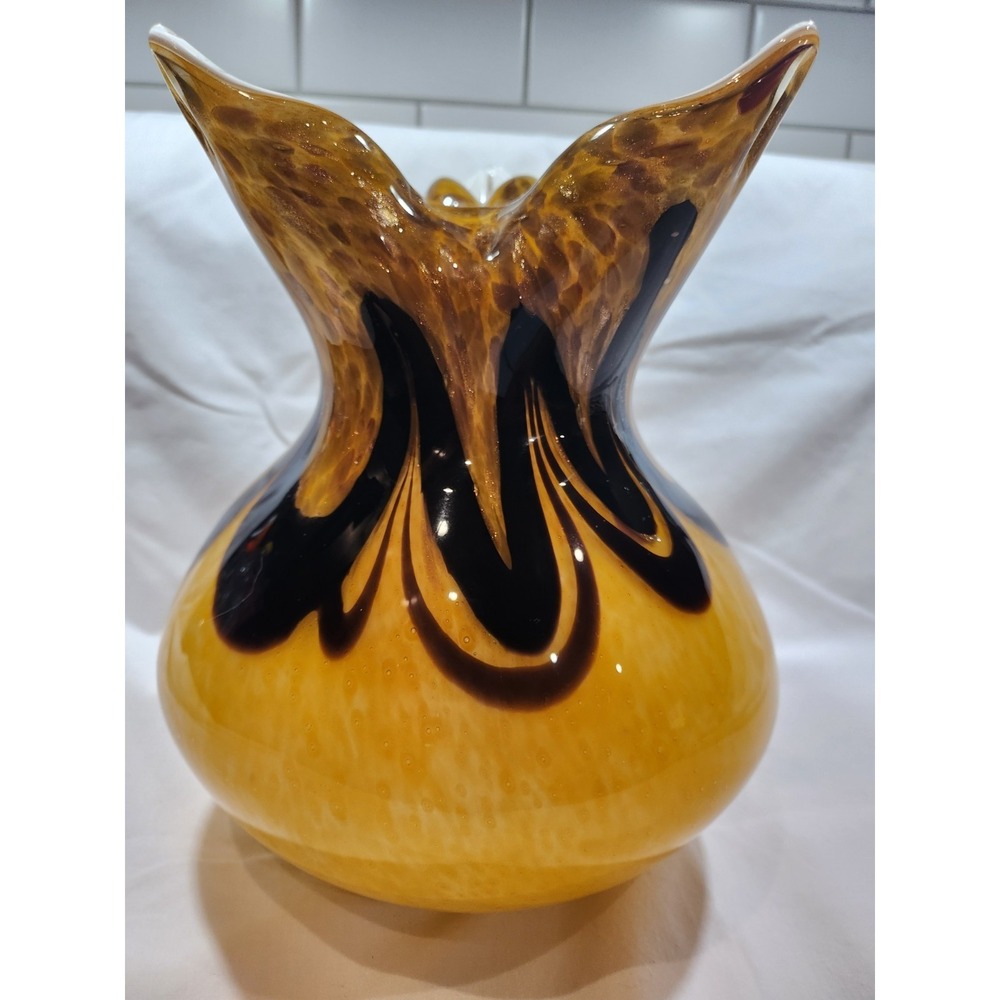 Murano Orange and Black Glass Base 21 cm high 17.5 cm wide 2.4 kg - Picture 3 of 16
